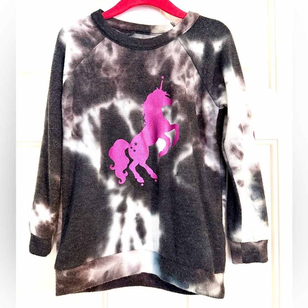 Chaser Kids Tie Dye Unicorn 🦄 Lounge/Sweatsuit Set - Black and Purple - Picture 4 of 8